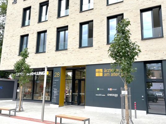 Außenansicht Sanitätshaus Augsburg, Prinzregentenstraße 28, 86150 Augsburg